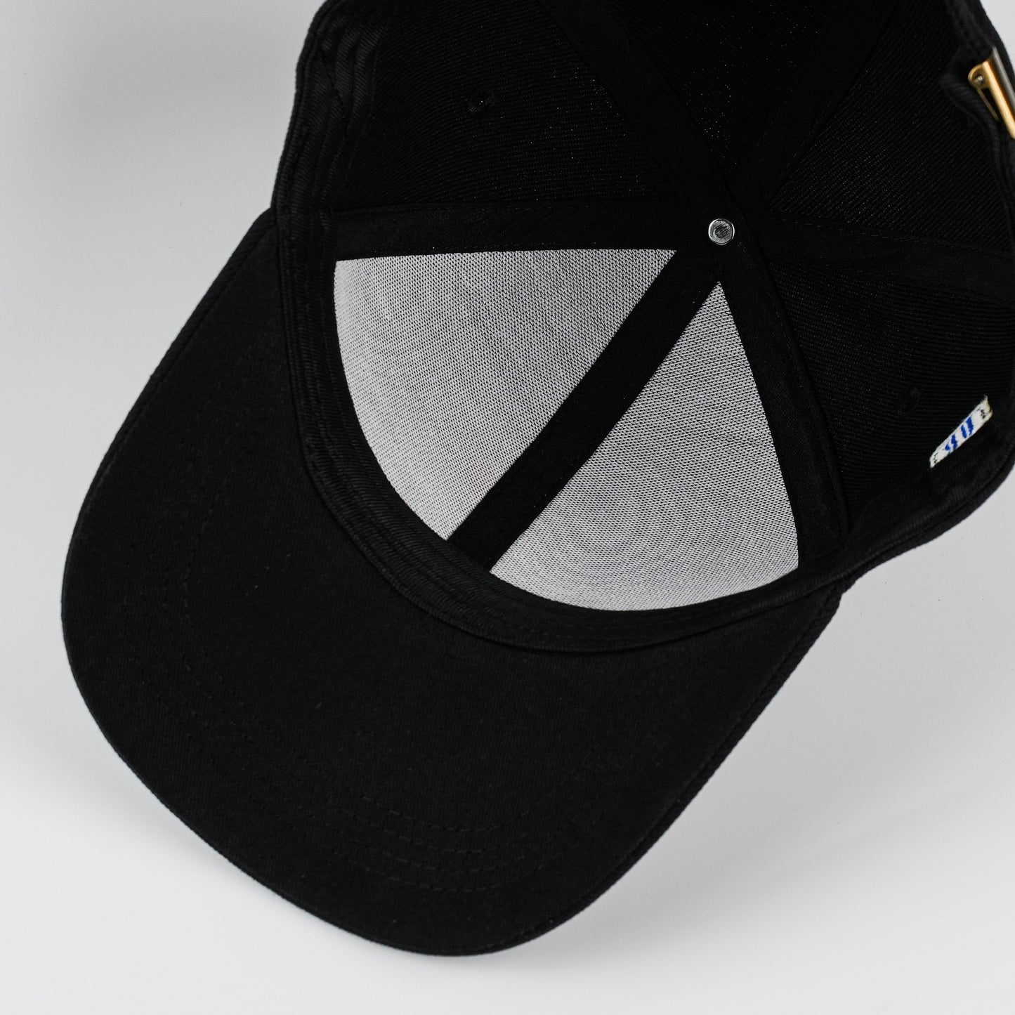 YoungManRide CHAMP series Caps🧢 Adjustable(OSFM)&Classic Black