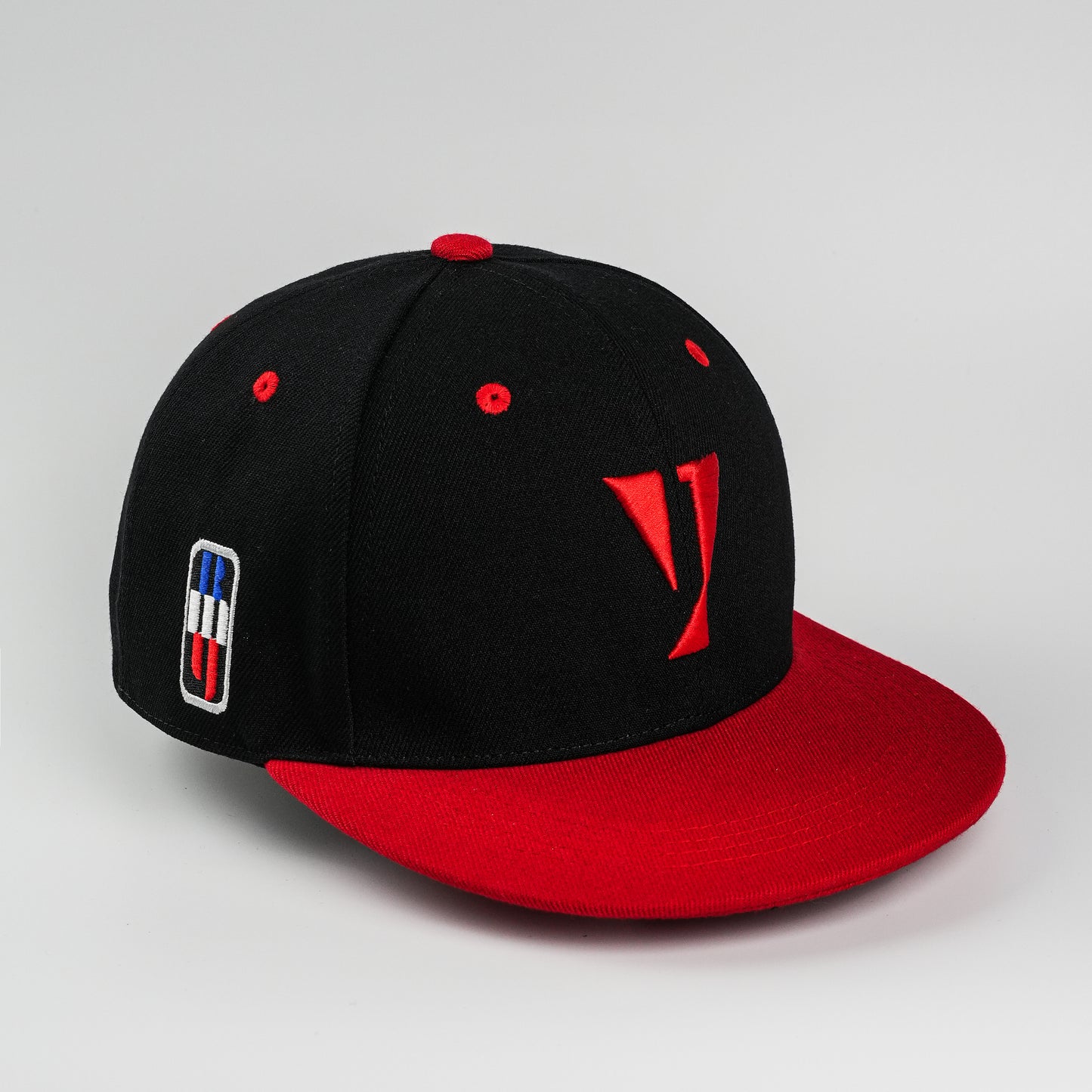 YoungManRide CHAMP series Caps🧢 Adjustable(OSFM)& Dream White & Passion Red